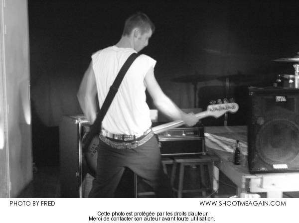 Smash My Radio à Anhée (Salle d'Armes), le 28-05-2005, par Fred — 7 sur 13